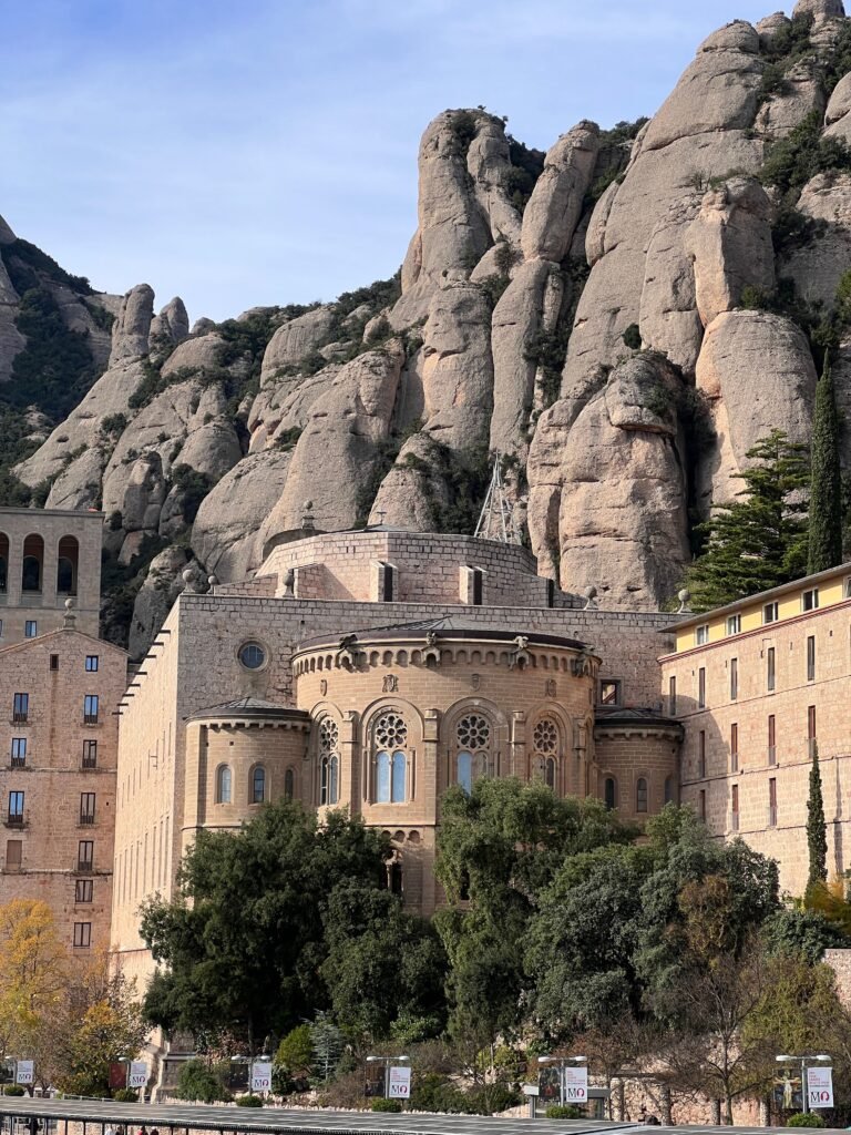 day trip from barcelona to montserrat